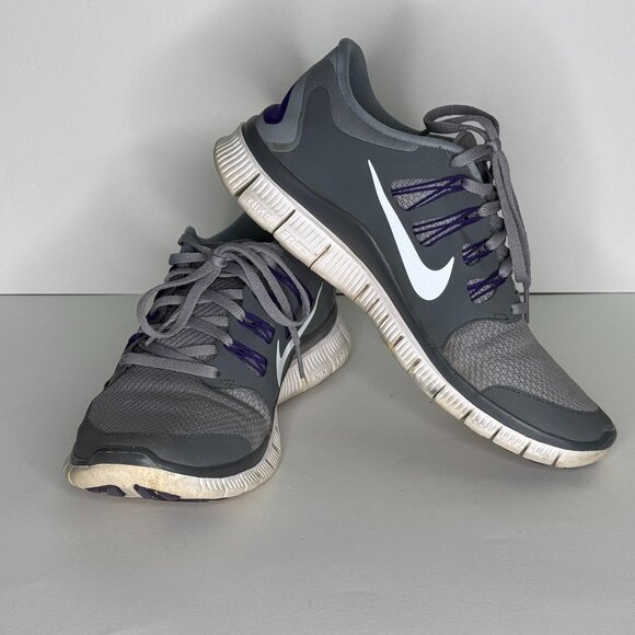 Nike Shoes - Nike Free Run 5.0 Running Shoes Womens sz 9.5- Grey Purple